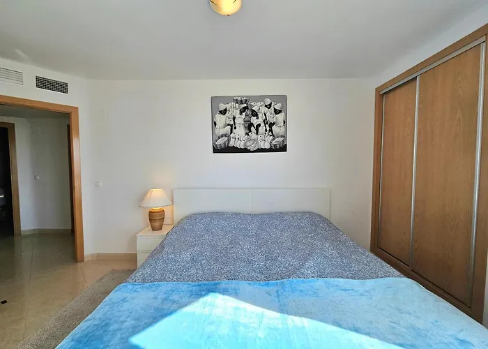 Marina Apartment *